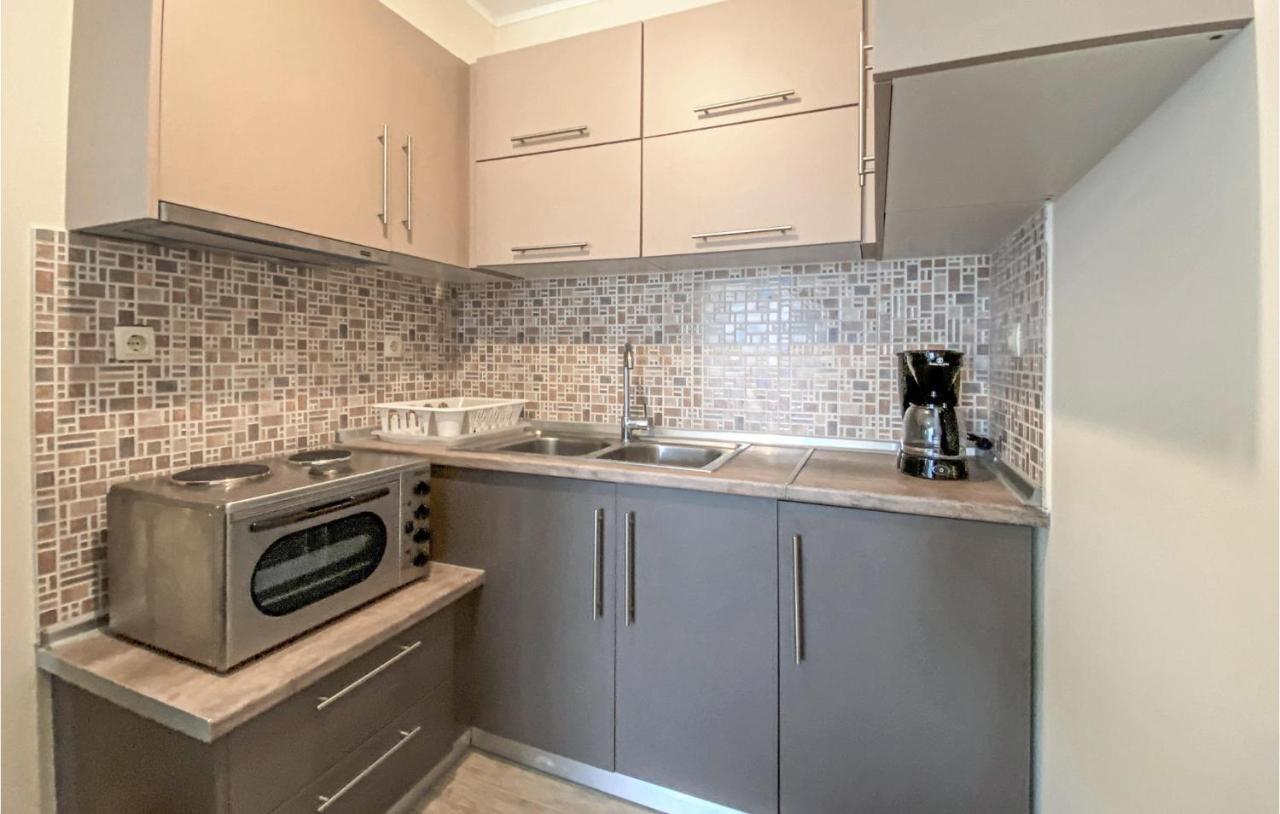 Lovely Apartment In Nafpaktos Chambre photo