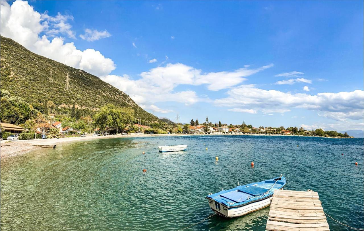 Lovely Apartment In Nafpaktos Chambre photo